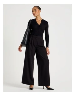 Pleated Wide Leg Pant in Black