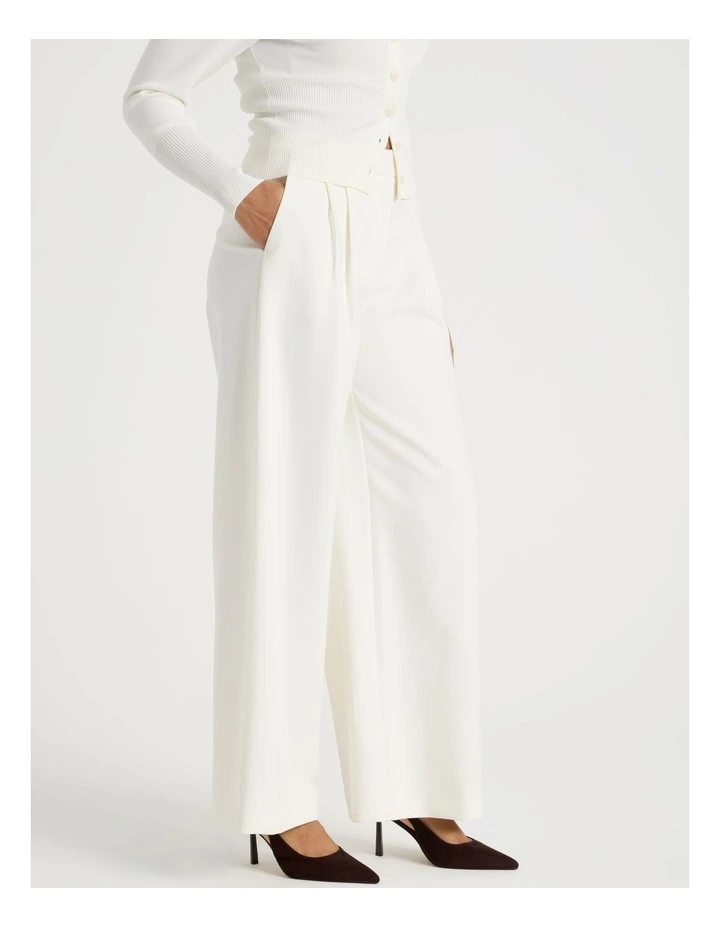 Pleated Wide Leg Pant in Cream image 4