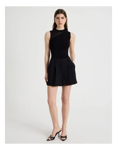 Tailored Short in Black