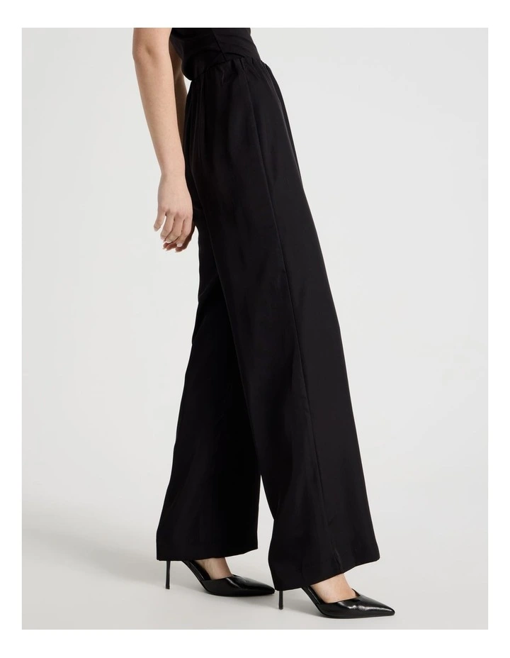 Pull On Pant in Black image 7