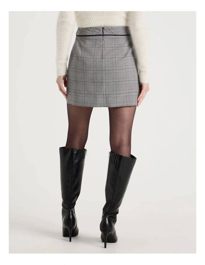 Check Mini Skirt in Black/White image 6