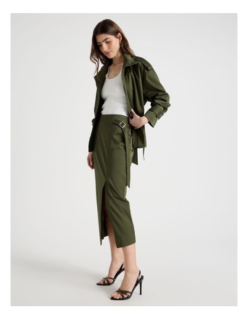 Khaki colour