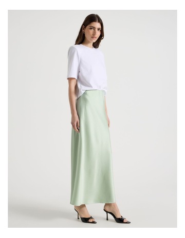 SUBTLE GREEN colour