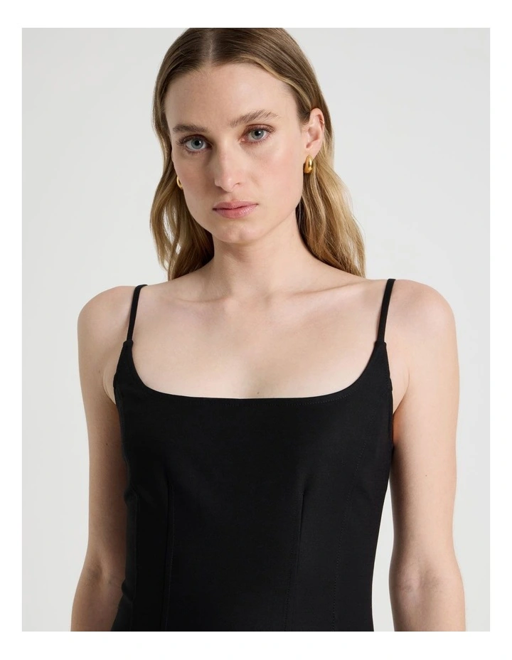 Cotton Blend Sleeveless Midi Dress with Darts in Black image 4