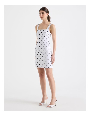 WHITE/BLACK SPOT colour