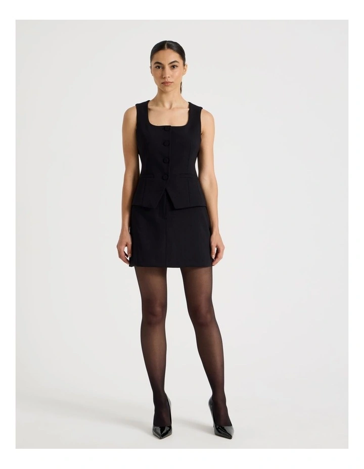 Petite Scoop Neck Vest in Black image 7