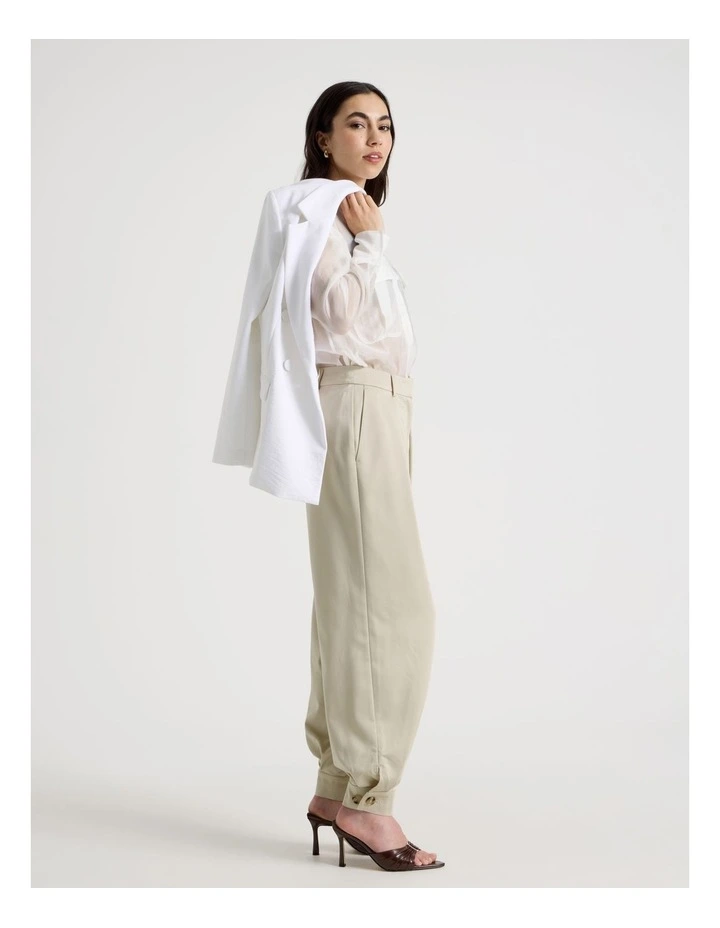 Petite Soft Balloon Pant in Stone image 5