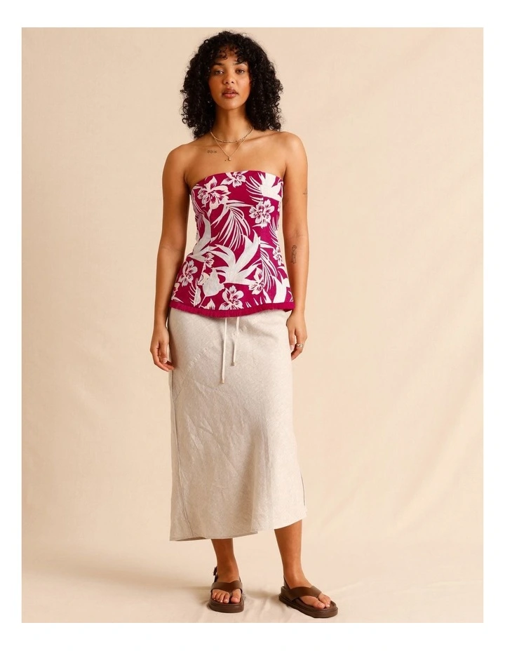 European Linen Strapless Bustier in Burgundy image 2