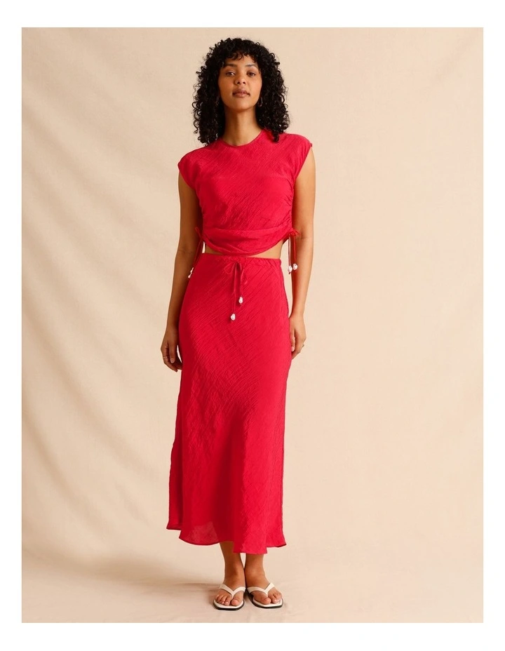 Recycled Polyester Blend Crinkle Side Woven Top in Blue in Raspberry image 2