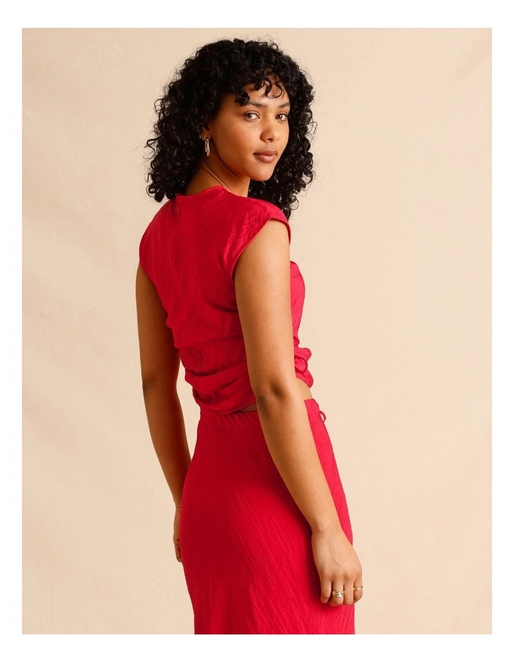 Recycled Polyester Blend Crinkle Side Woven Top in Blue in Raspberry image 4