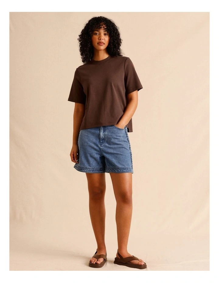 Organic Cotton Boyfriend Tee in Chocolate image 3