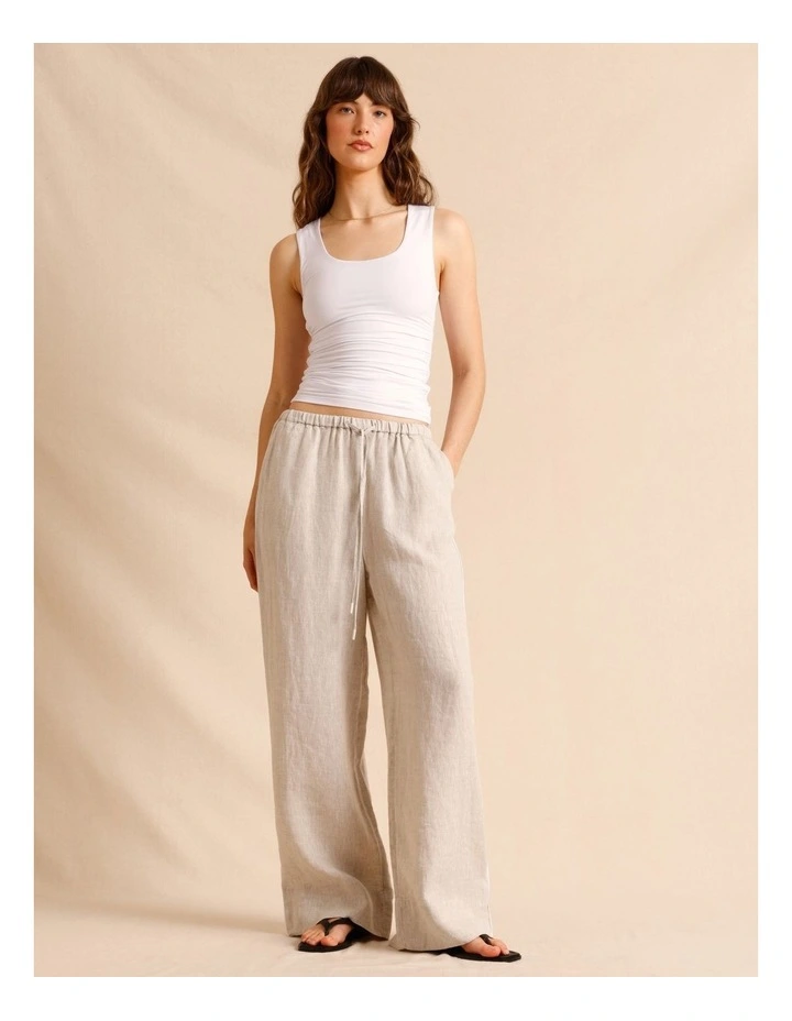 Tencel Blend Gathered Side Scoop Neck Tank in White image 2