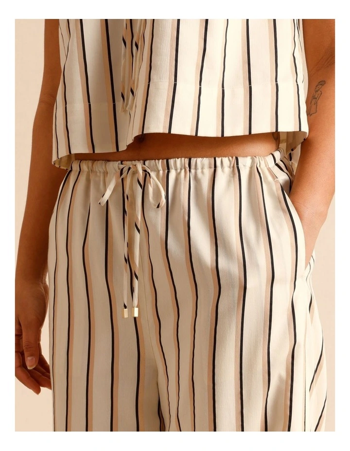 Lyocell Cotton Drawstring Relaxed Pants in Beige image 4