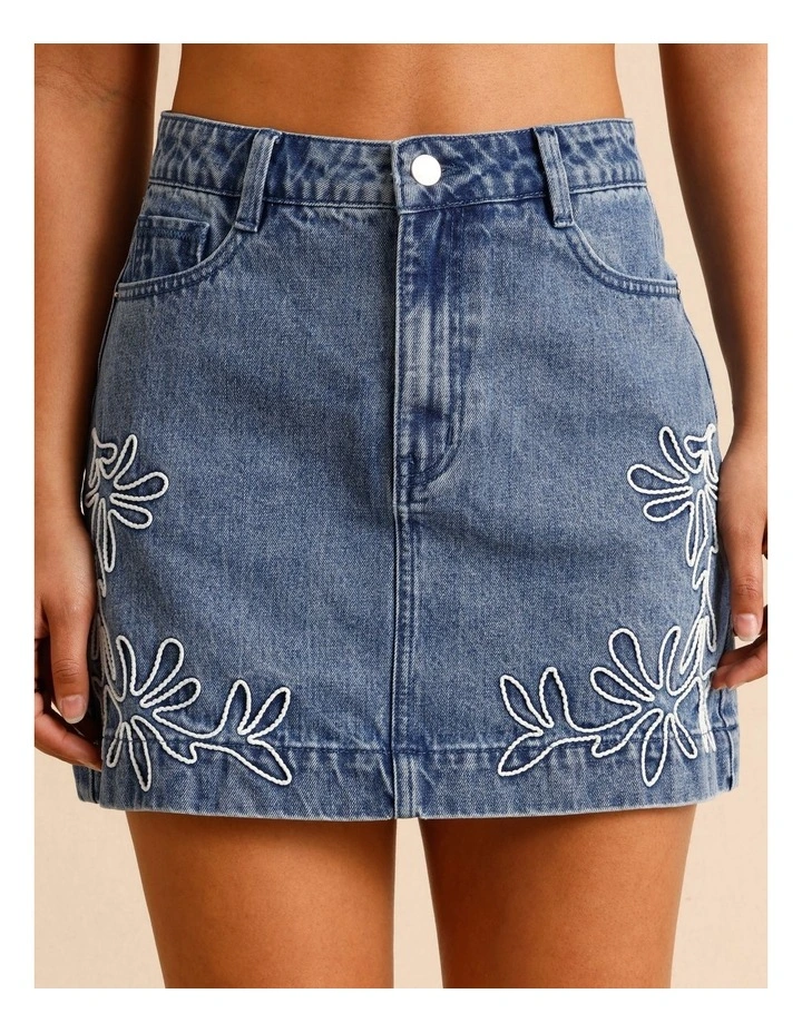 Reycled Cotton Blend Corded Denim Skirt in Mid Blues image 2