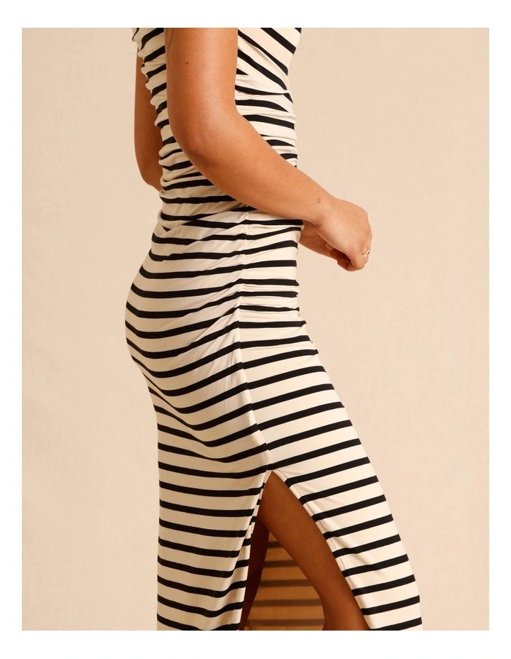 Tencel Blend Ruched Side Midi Dress in Assorted image 4