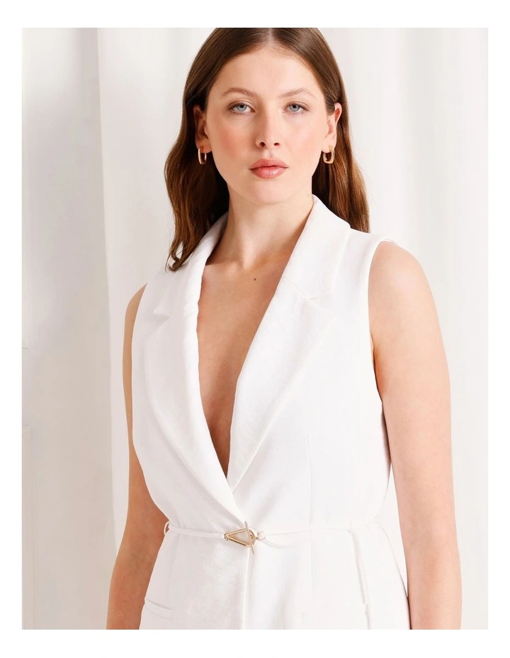 Sleeveless Blazer in White image 3