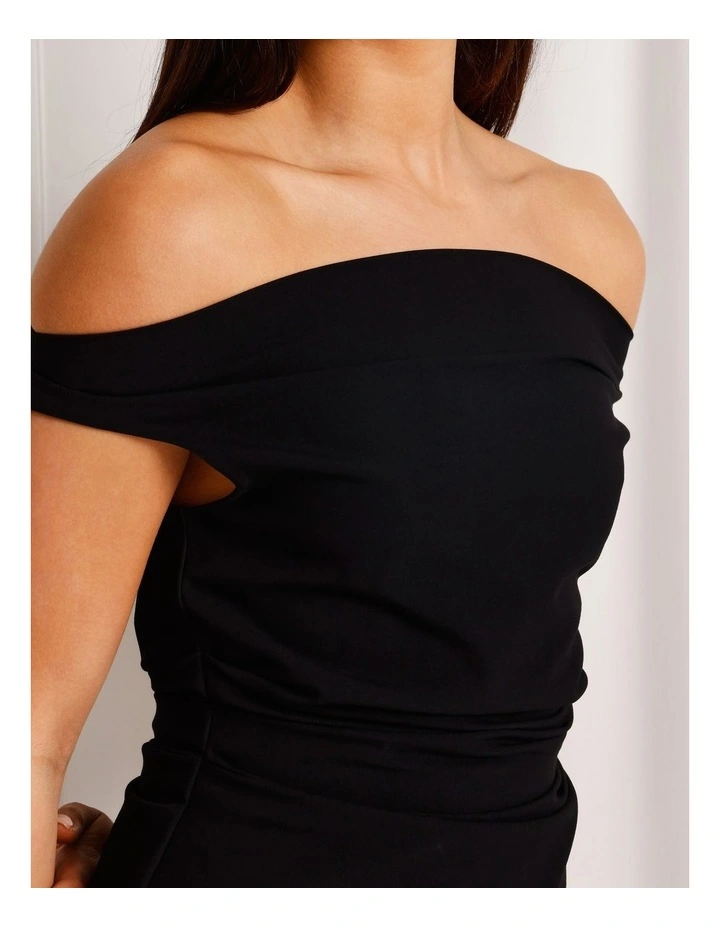 Off Shoulder Woven Drape Top in Black image 4