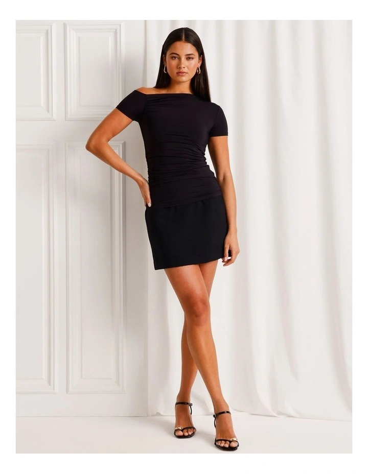 Asymmetric Off Shoulder Tee in Black image 3