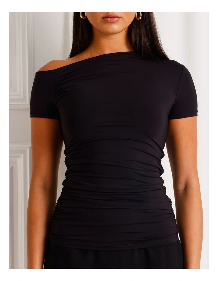 Asymmetric Off Shoulder Tee in Black image 4