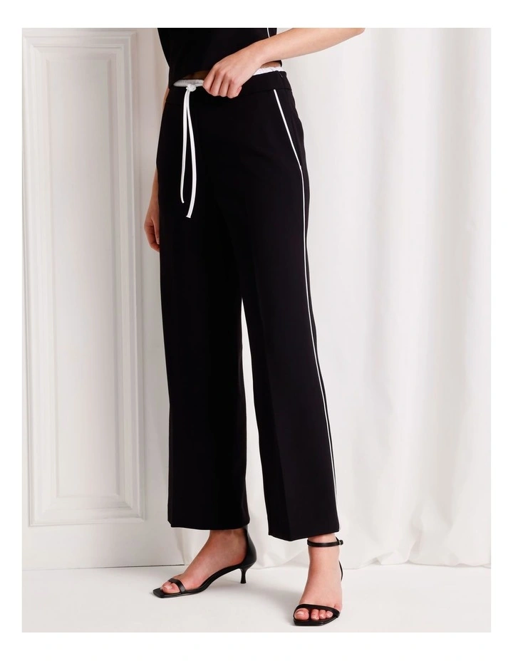 Elastic Waist Wide Leg Pant in Black image 2