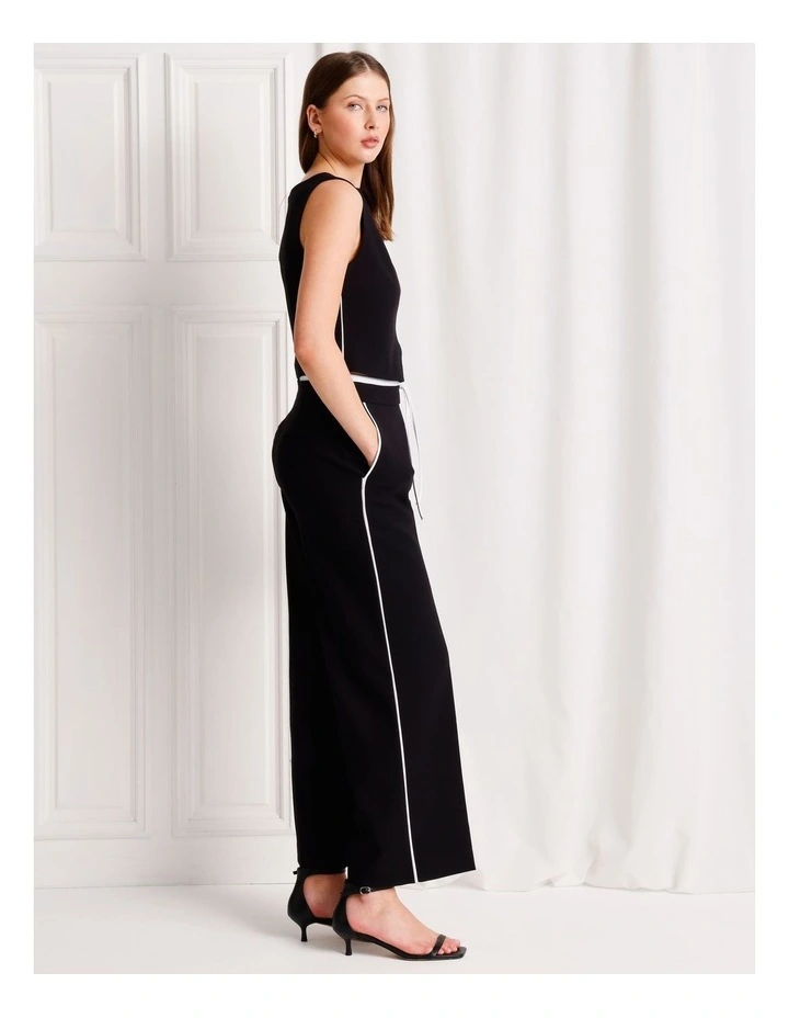 Elastic Waist Wide Leg Pant in Black image 4