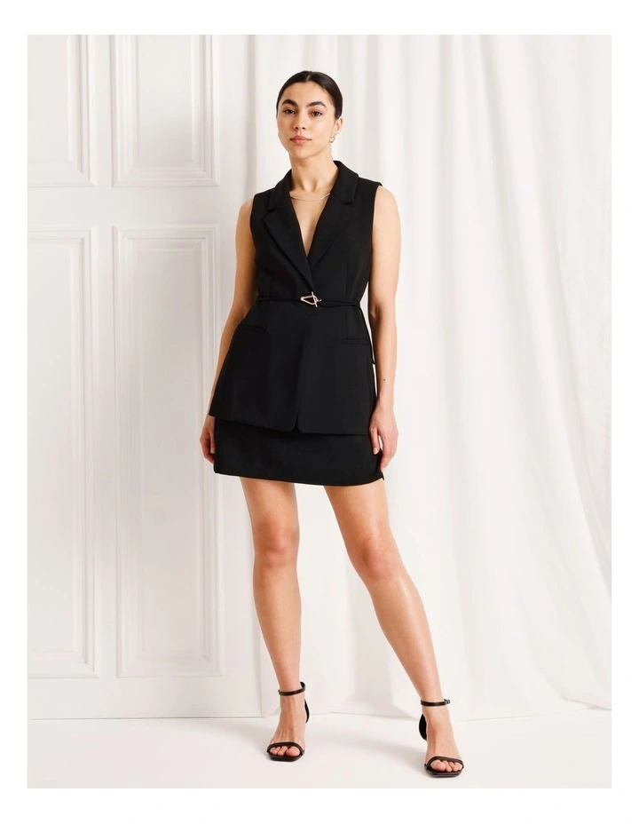 Sleeveless Blazer in Black image 3