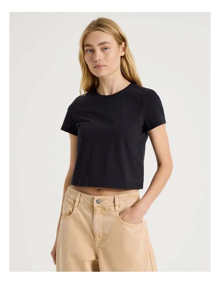 Short Sleeve Crop Tee in Black image 4