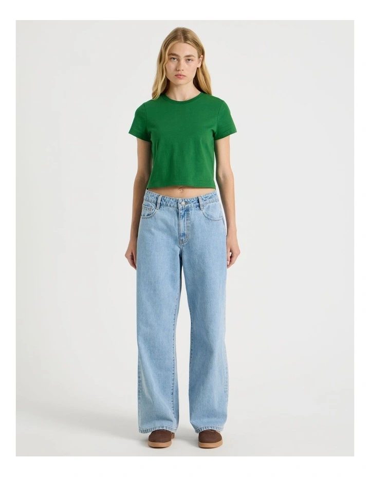 Short Sleeve Crop Tee in Green image 3