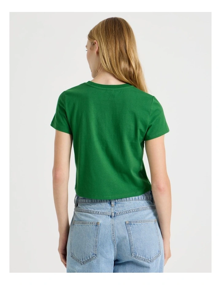Short Sleeve Crop Tee in Green image 5