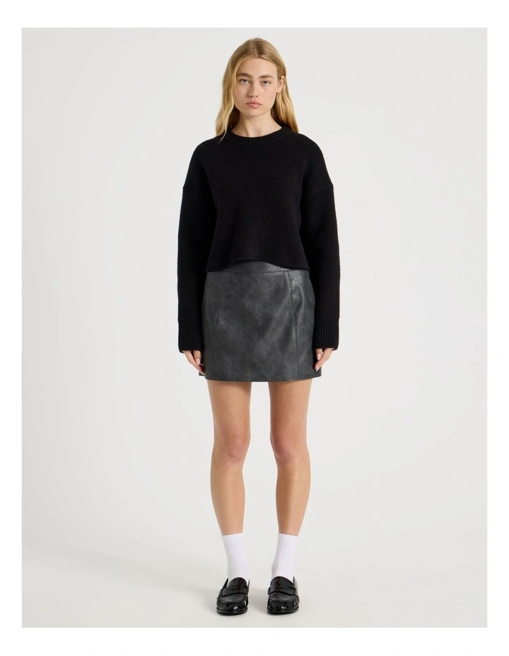 Crew Sweater in Black image 2