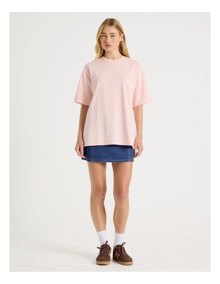 Oversized Tee in Pink image 4