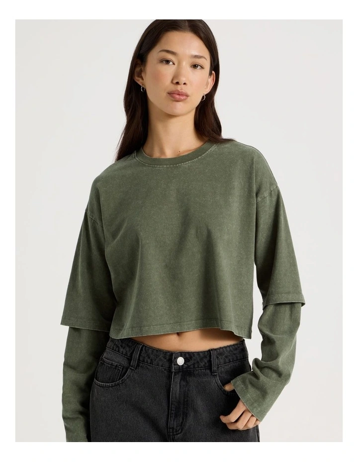 Acid Wash Double Layer Sleeve Tee in Olive Night image 4