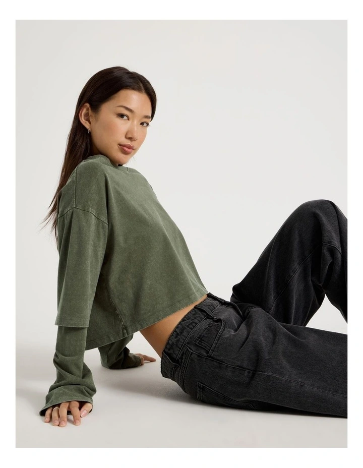 Acid Wash Double Layer Sleeve Tee in Olive Night image 7