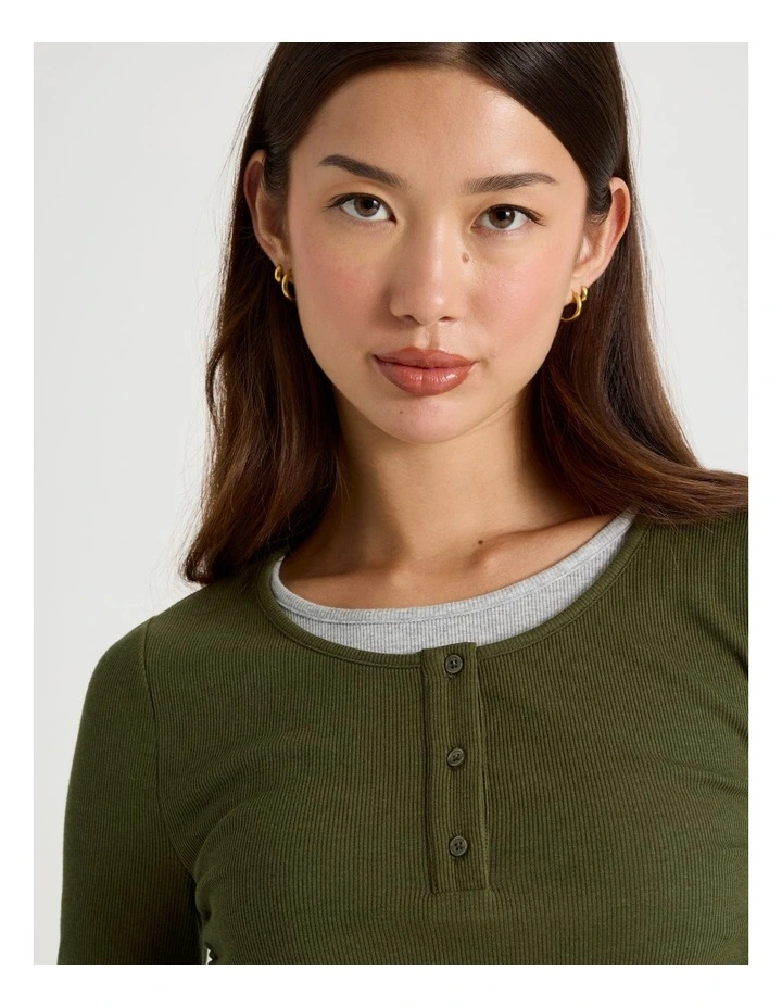 Double Layer Long Sleeve Ruched Side Tee in Olive Night image 5