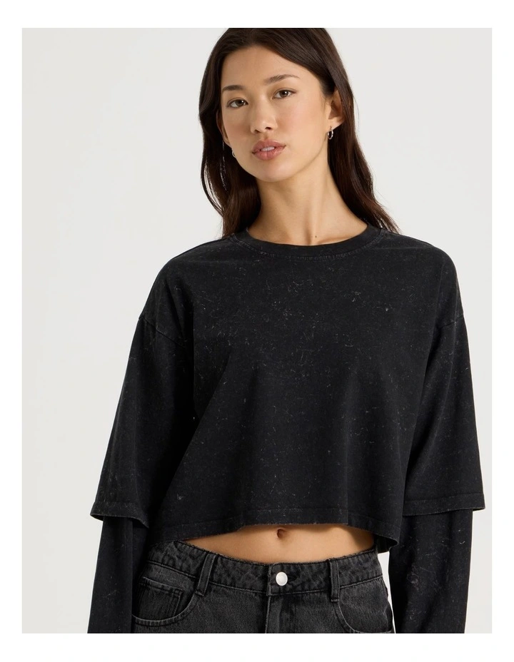 Acid Wash Double Layer Sleeve Tee in Black image 3