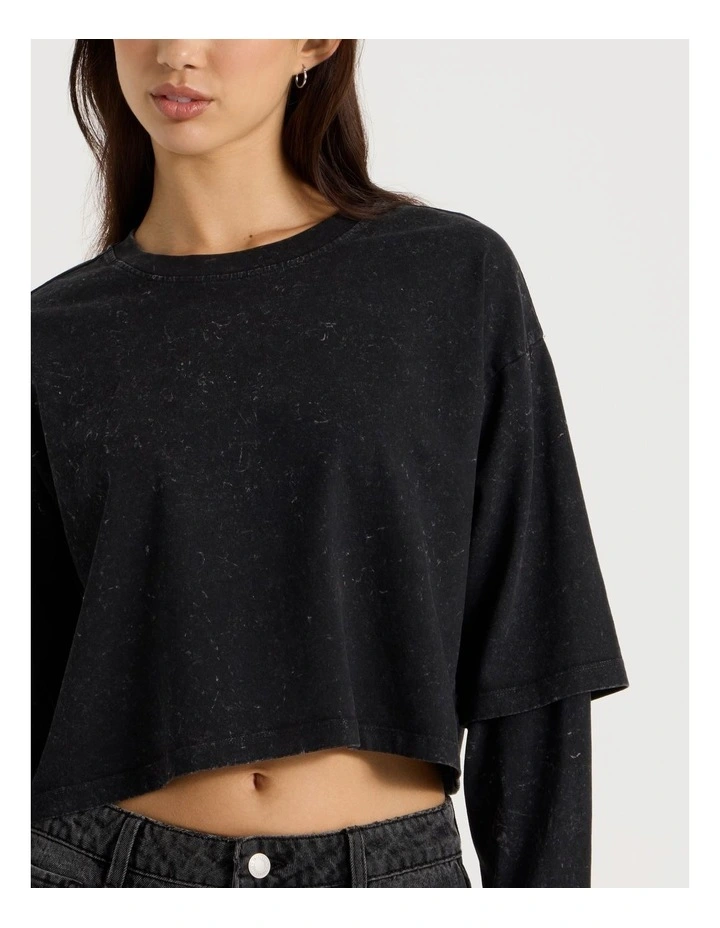 Acid Wash Double Layer Sleeve Tee in Black image 7