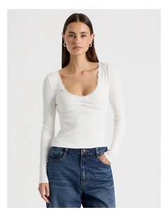 Long Sleeve Lace Trim Tee in Snow White