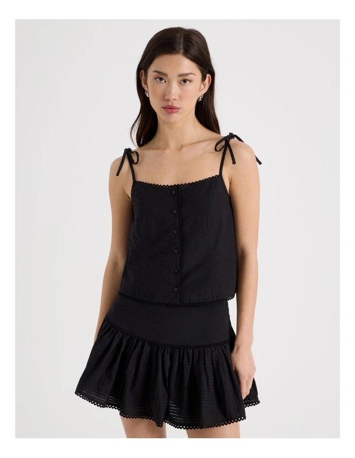 Check Button Front Top in Jet Black image 1