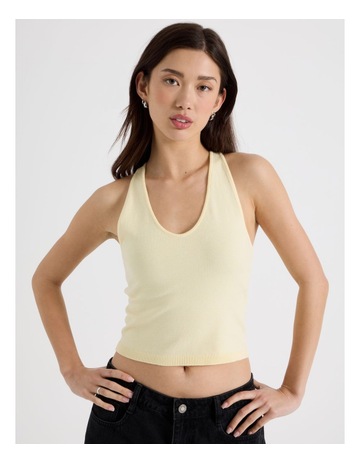 PALE YELLOW 12-0715 colour