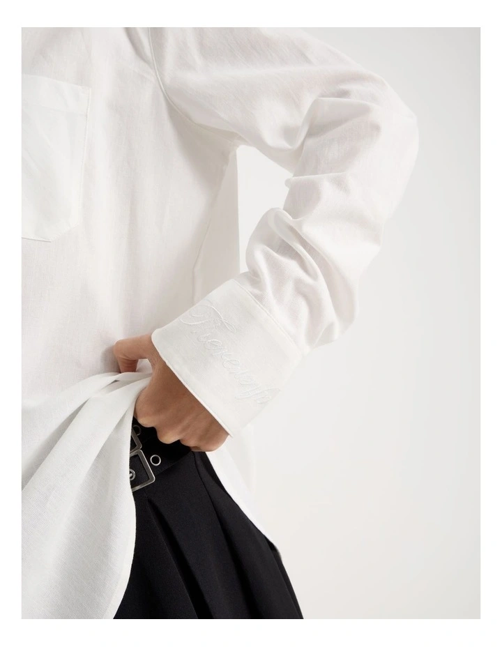 Oversized Shirt in Snow White image 2