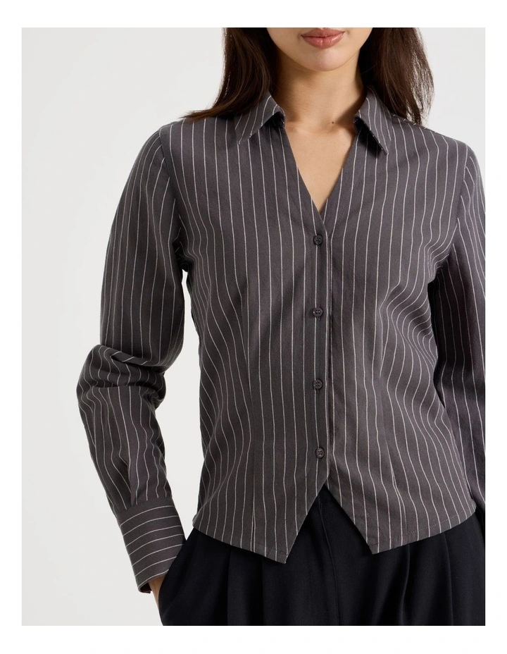 Fitted Long Sleeve Shirt in Charcoal and Snow White Pinstripe image 7