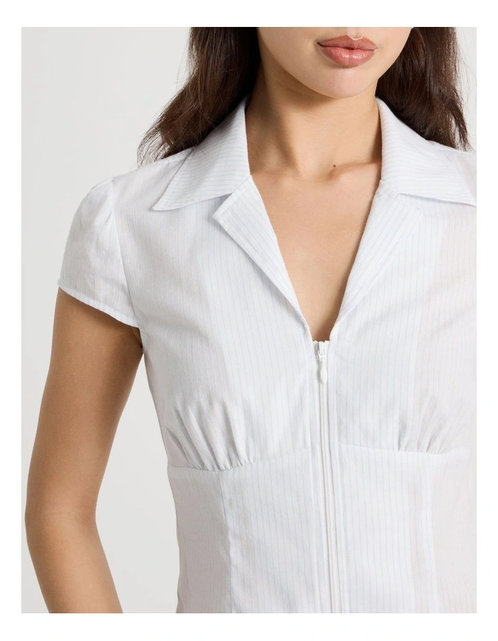 Fitted Short Sleeve Shirt with Zipper in White and Blue Stripe image 3