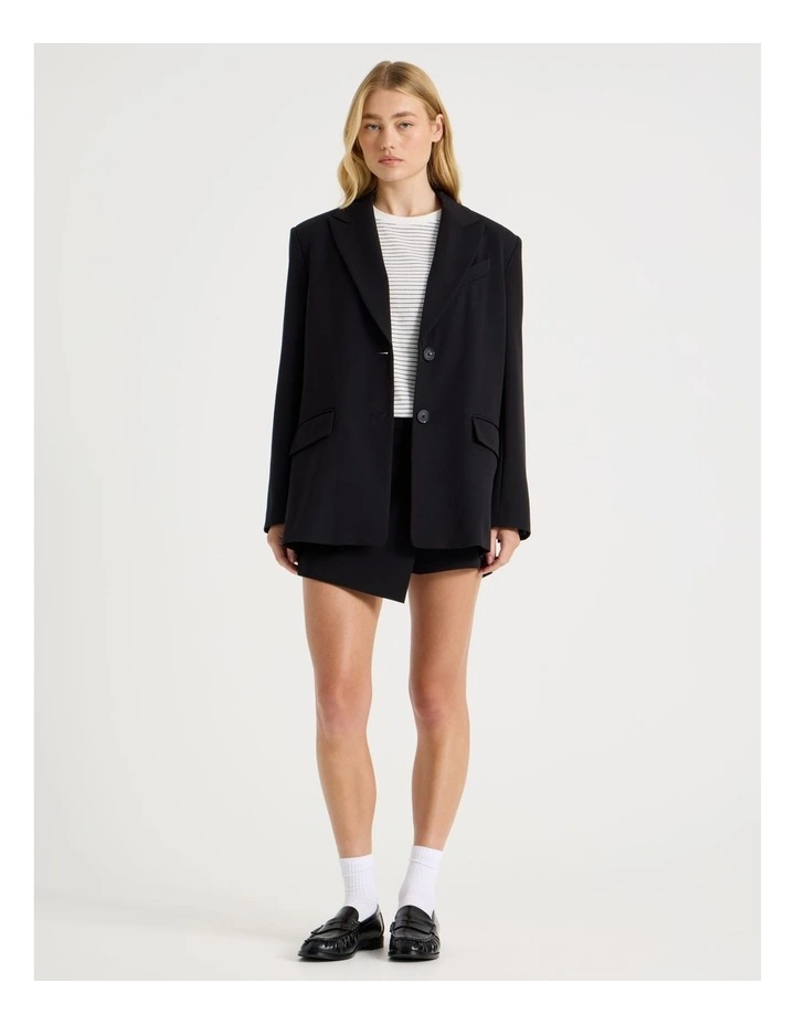 Oversized Blazer in Black image 2