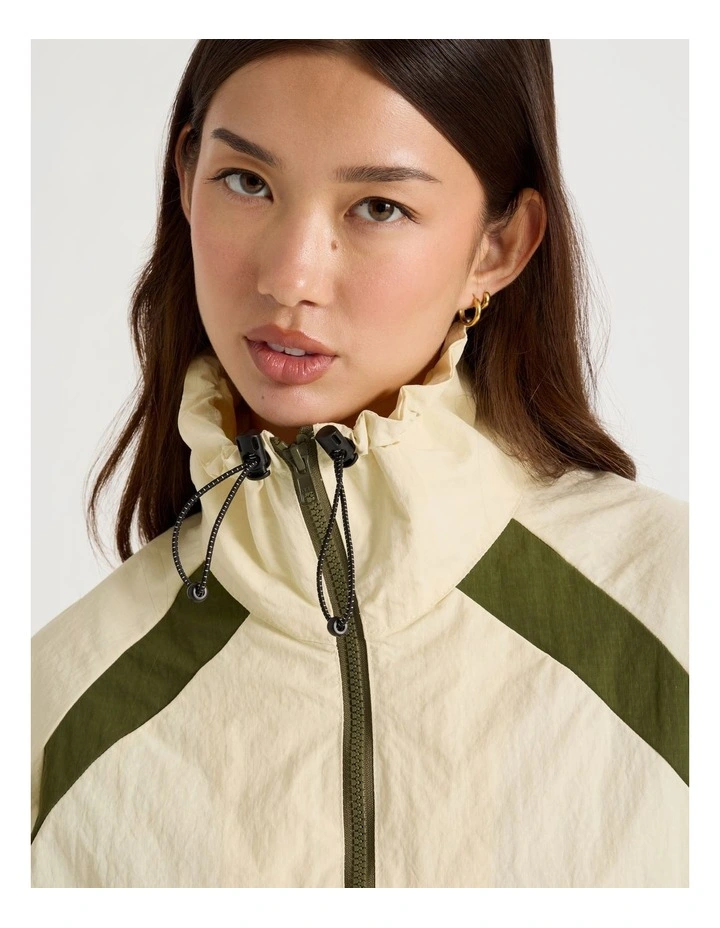 Hiker Funnel Neck Windbreaker Jacket in Cuban Sand and Olive Night image 3