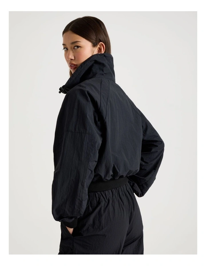 Hiker Funnel Neck Windbreaker Jacket in Black image 5