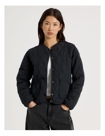 Jet Black 19-0303 colour
