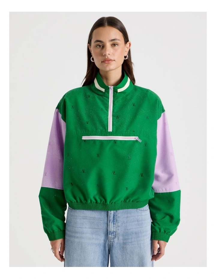 Windbreaker Pull Over in Verdant Green and Orchid Bloom image 3