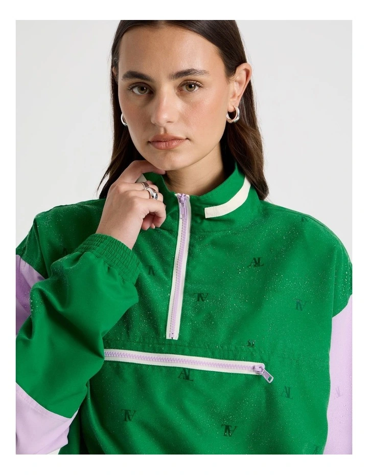 Windbreaker Pull Over in Verdant Green and Orchid Bloom image 6