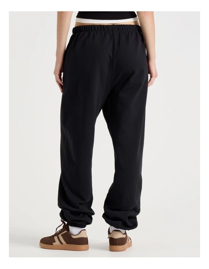 70'S Jogger in Black image 6