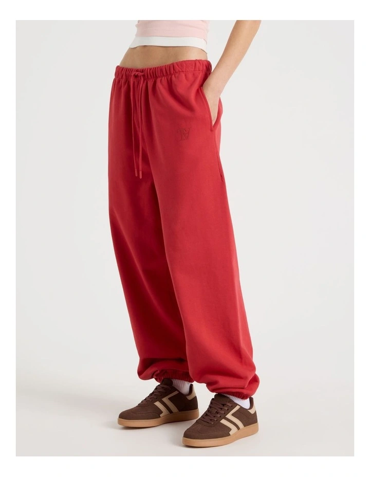 70's Jogger in Red image 2